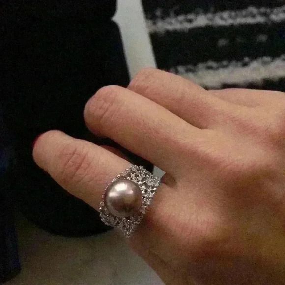 Custom Made Genuine Pearl Jewelry Set - Picture 8 of 17